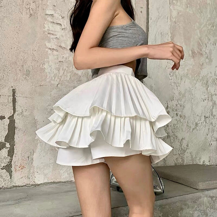 White layered outlet skirt